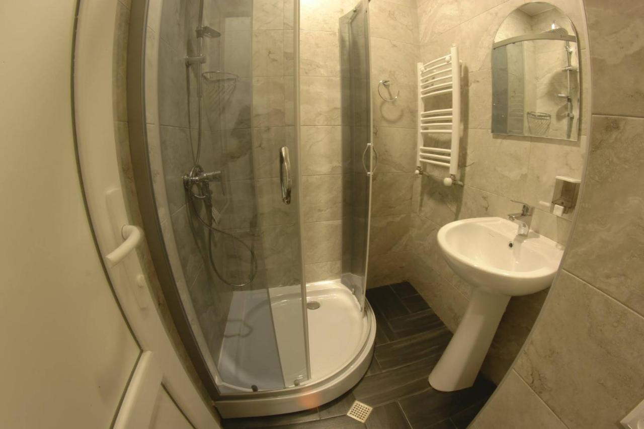Hostel Nomad Tbilisi Eksteriør bilde