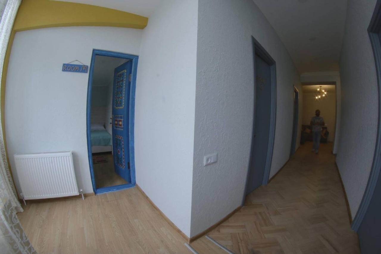 Hostel Nomad Tbilisi Eksteriør bilde