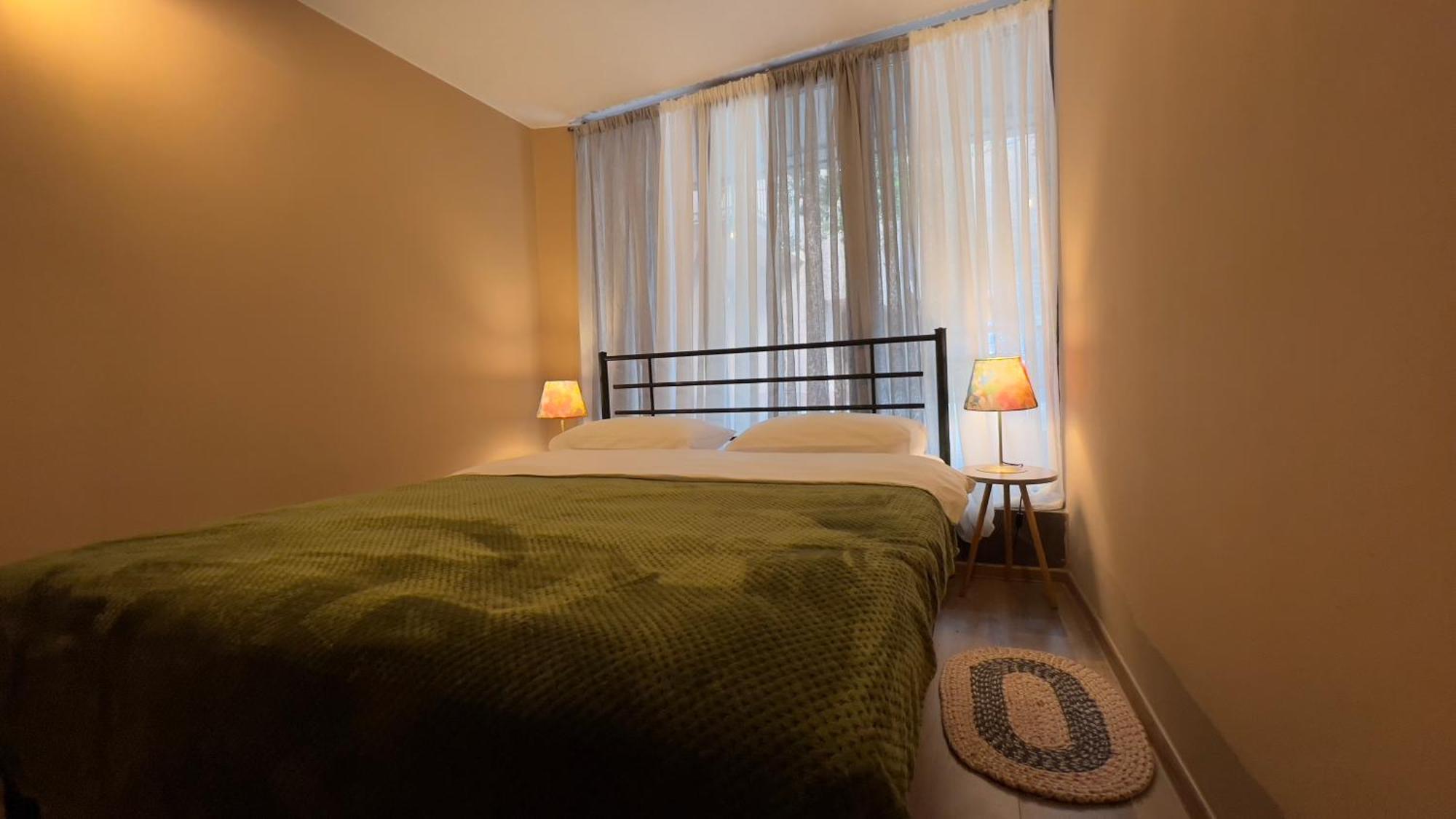 Hostel Nomad Tbilisi Eksteriør bilde