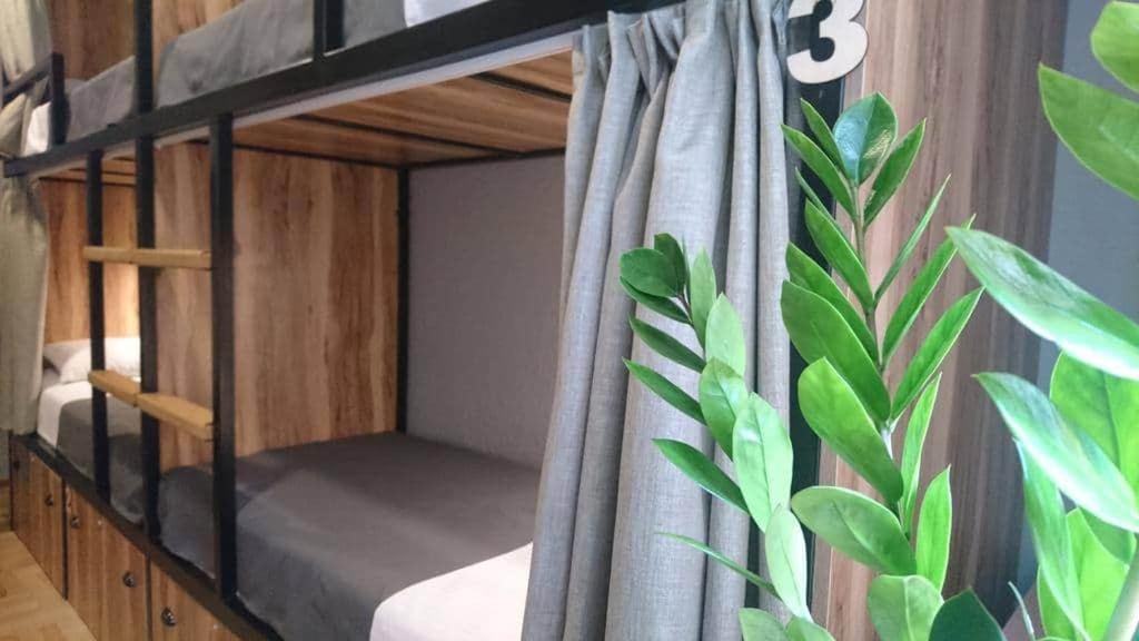Hostel Nomad Tbilisi Eksteriør bilde